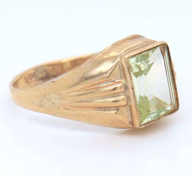 Vintage 10KT Emerald Cut White Topaz Ring