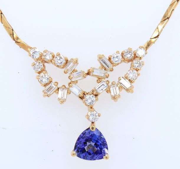Dreamy 18kt Diamond and Tanzanite Necklace