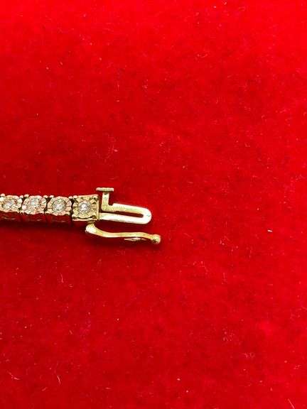 CERTIFIED 14K WHITE AND YELLOW GOLD DIAMOND TENNIS BRACELET. 1.25 CARAT