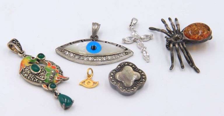 Group Lot of Vintage 925 Sterling Silver Pendants