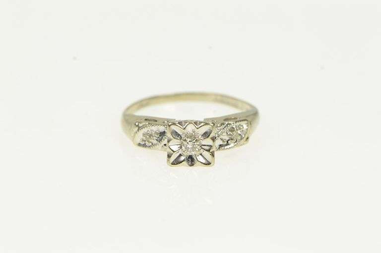 14K White Gold 1950's Classic Diamond Promise Engagement Ring