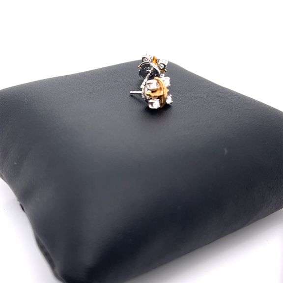 VINTAGE TIFFANY & Co STUD EARRINGS