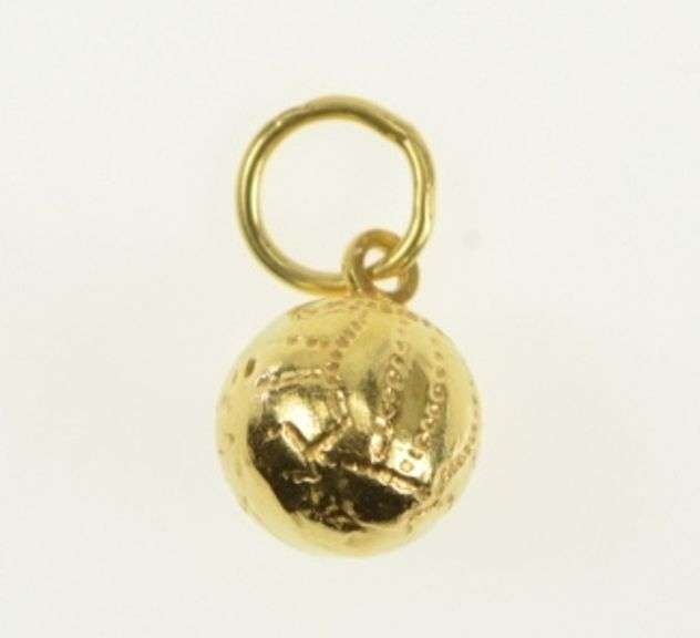 18K Yellow Gold 3D Volleyball Sport Vintage Charm/Pendant