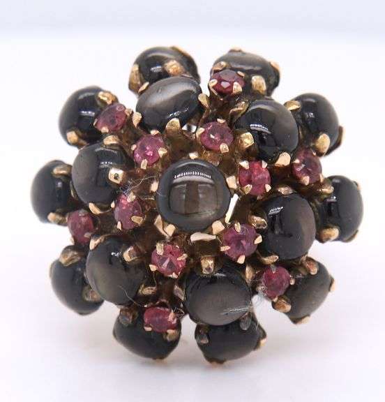Stunning Yellow Gold Black Star and Ruby Cocktail Ring