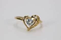 14k Yellow Gold Round Natural Blue Topaz Filigree Heart Promise Ring Size 4.75