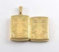 Opening 14k Bible/ Ten Commandments Charm