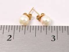 Admirable Pearl Earrings In 14K Yellow Gold