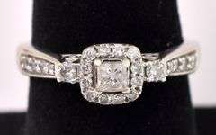 Gorgeous Diamond Ring In 14K White Gold