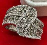 CERTIFIED BRAND NEW LADIES 14K GOLD AND DIAMOND RING