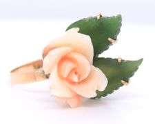 Set of Rose Collection Ring and Earrings in Yellow Gold