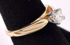 Brilliant Approx. 0.22 CTW Diamond Ring in 14K Yellow Gold