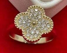 CERTIFIED BRAND NEW 14K GOLD AND DIAMOND CLOVER RING