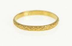 10K Yellow Gold 1.6mm Victorian Ornate Patterned Childs Baby Ring