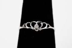 10k White Gold White CZ Solitaire Heart Promise Ring Size 6.75