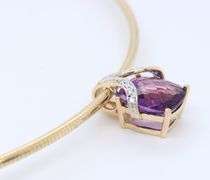 What an Incredible Yellow Gold Necklace with Amethyst and Diamond Accent