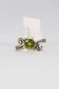 Sterling Silver Natural Peridot Gemstone Ring Size 7