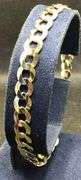 STYLISH AND MINIMALIST 14K YELLOW GOLD CURB-LINK BRACELET