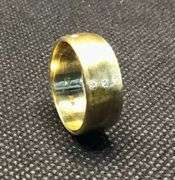 MINIMALISTIC AND ELEGANT 14K YELLOW GOLD RING
