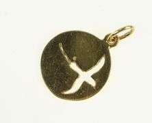 14K Yellow Gold Bermuda Long Tail Bird Cut Out Round Charm/Pendant