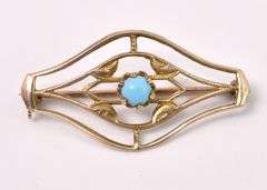 Adorable Turquoise Pin In Yellow Gold