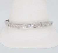 Invisible Set Diamond Bangle Bracelet