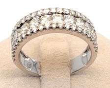 14K WHITE GOLD DIAMOND RING
