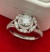 CERTIFIED BRAND NEW LADIES DIAMOND RING