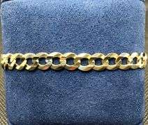STYLISH AND MINIMALIST 14K YELLOW GOLD CURB-LINK BRACELET