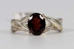 Sterling Silver Natural Garnet Gemstone Ring Size 7