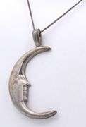 Vintage 25 Sterling Silver Half Moon Pendant on Box Chain Necklace