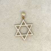 14K YELLOW GOLD SPARKLING STAR PENDANT NECKLACE