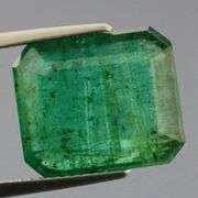Amazing 12.76ct untreated Emerald