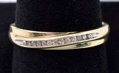 Charming Mens Diamond Ring Band In Yellow Gold