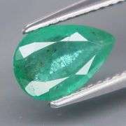 Fantastic color! 1.26ct vibrant green Colombian Emerald
