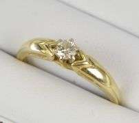 14K Yellow Gold 0.26 Ct Diamond Classic Vintage Engagement Ring