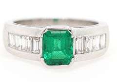 1.55ct Emerald and 0.90ctw Baguette Diamond Ring in Platinum