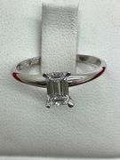 CERTIFIED BRAND NEW LADIES 14K WHITE GOLD AND DIAMOND SOLITAIRE RING