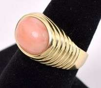 Noble Pink Agate Gem Ring In 14K Yellow Gold