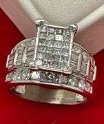 CERTIFIED BRAND NEW 14K WHITE GOLD AND DIAMOND RING