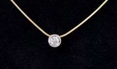 Simple Diamond Pendant Necklace In 14K Yellow Gold