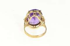14K Yellow Gold Vintage Oval Amethyst Solitaire Cocktail Ring
