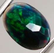 Eye catching 1.02ct floral patterned Black Opal