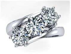 3 Stone 3.5 Ct Vvs1 G-H Fire Moissanite Ring