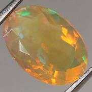 Absolutely stunning 1.98ct jelly Opal