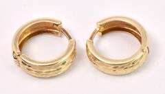 Simply Beautiful Hoop Earring In 14K Yellow Gold