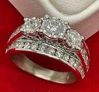 CERTIFIED BRAND NEW 14K WHITE GOLD AND DIAMOND RING