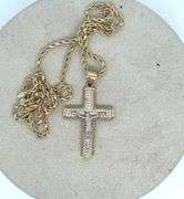 14K YELLOW GOLD SPARKLING CROSS NECKLACE