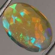 Absolutely stunning 1.98ct jelly Opal