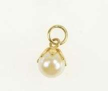 14K Yellow Gold Vintage Pearl Classic Simple Ornamental Charm/Pendant