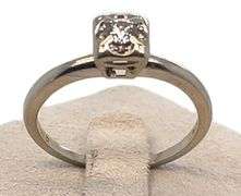 14K WHITE GOLD ENGAGEMENT RING WITH DIAMOND